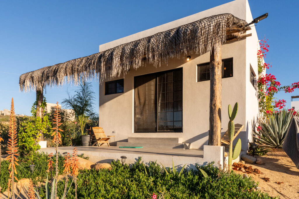 Los Cabos The Canyon Entre Piedras Welcome to The Canyon, San José del Cabo's only fully accessible master-planned community. This enclave of 39 Artigas-designed 4-bedroom homes offers three layout options, central air, four full baths, two-car carport, rooftop terrace with ocean – Casita Cielo Azul, Pacific, Pacific, BS