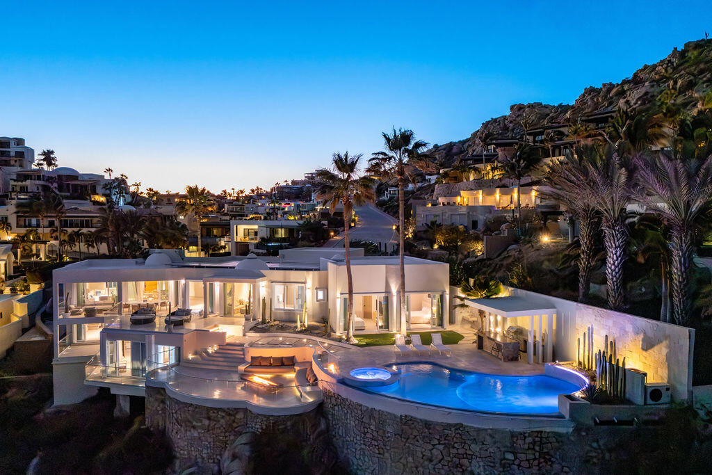 Cliff-Front Casa Nautilus, Cabo San Lucas, Cabo San Lucas, BS | Los Cabos For Sale