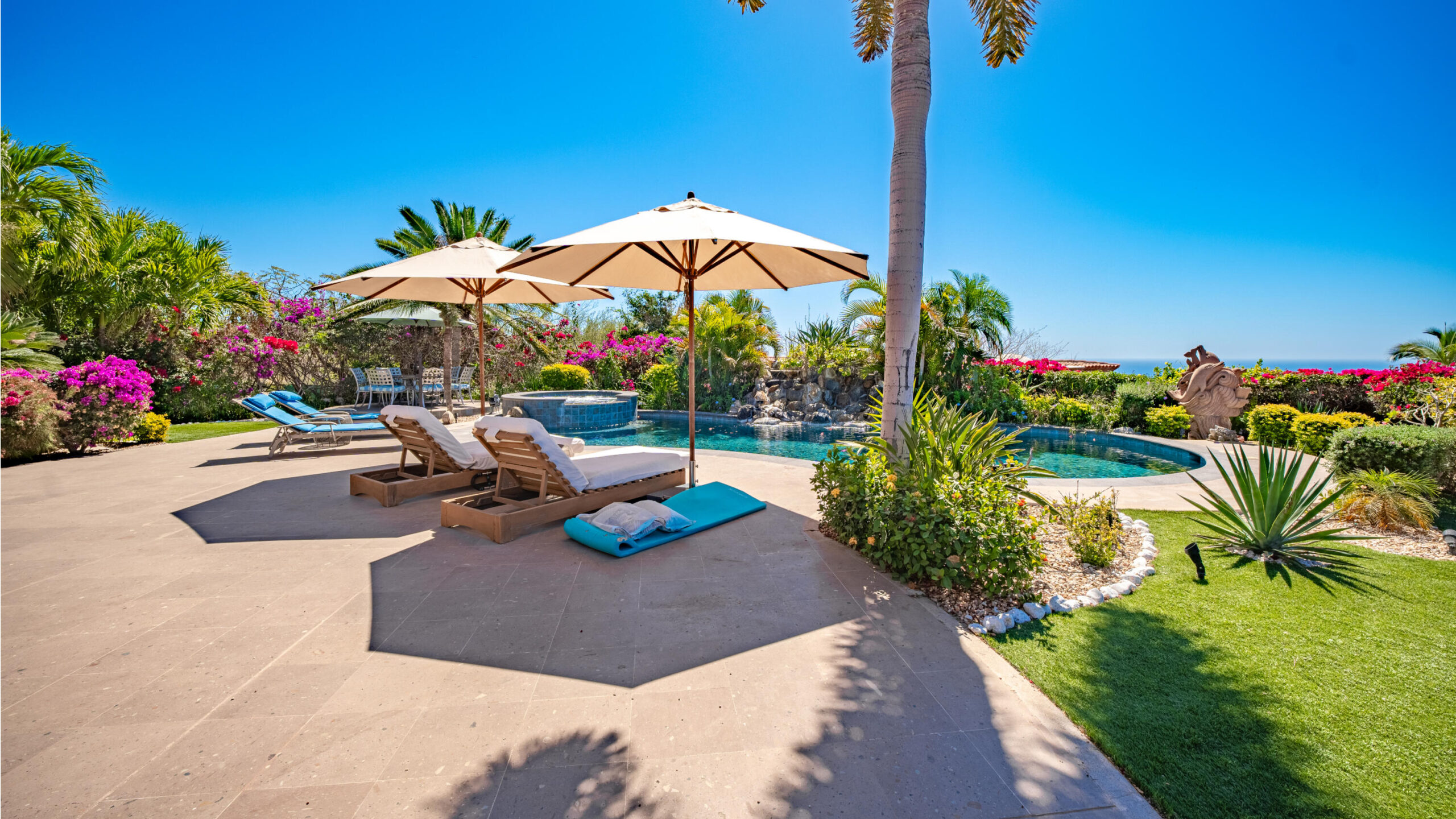 Cresta Del Mar, Cabo Corridor, BS