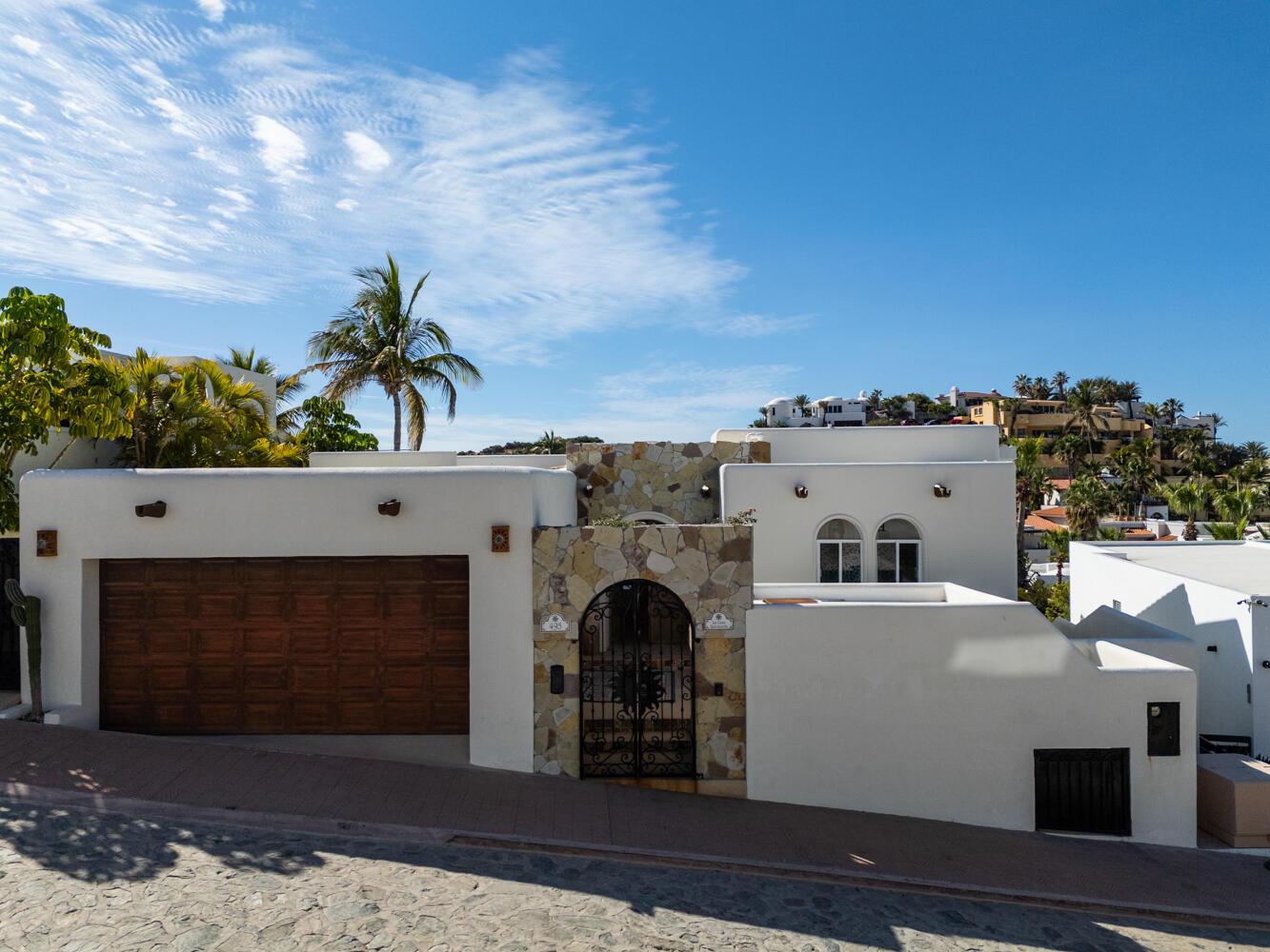 La Casa Bendecida, Cabo San Lucas, BS
