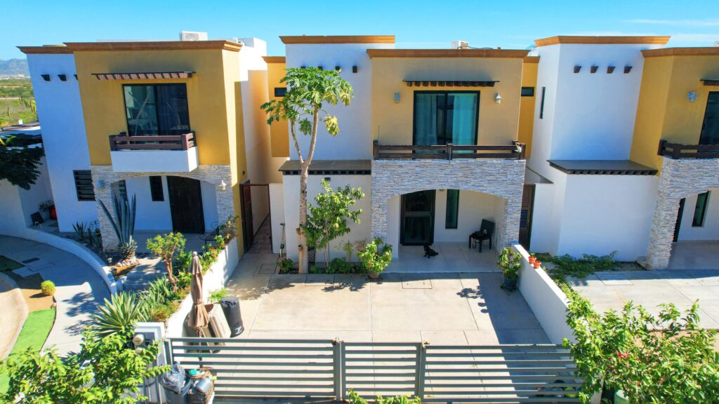 Los Cabos Villas Del Mar At Del Mar, homes are designed to feel calm, comfortable, and deeply personal. Each residence reflects the family who lives there—never a one-size-fits-all approach.Estate Villa 495 was thoughtfully tailored to embrace Cabo's natural rhythm and indoor-outdoor way of living. A complete redesign of the sun-filled pool deck brought new life to the home while preserving the memories already made. Set cliffside, just one row off the beach, the setting feels peaceful and expansive, where ocean air and open – PORTALES CASA DORADA, Cabo San Lucas, Cabo San Lucas, BS