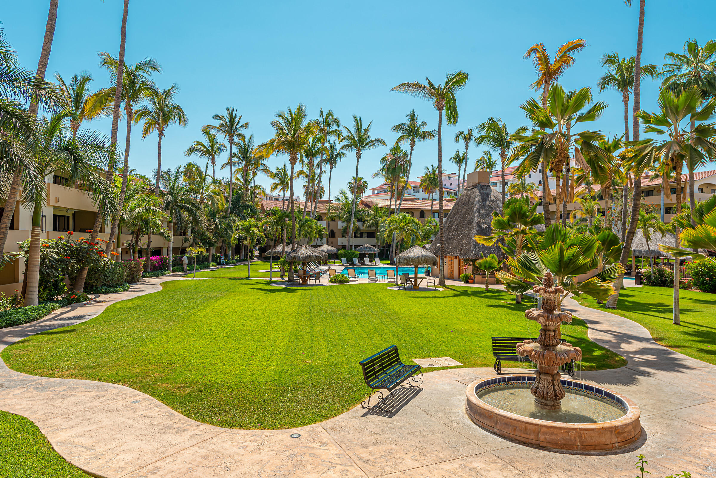 Los Cabos The Paraiso Residences |SEP| – Blvd. LÃ¡zaro CÃ¡rdenas, Cabo San Lucas, BS