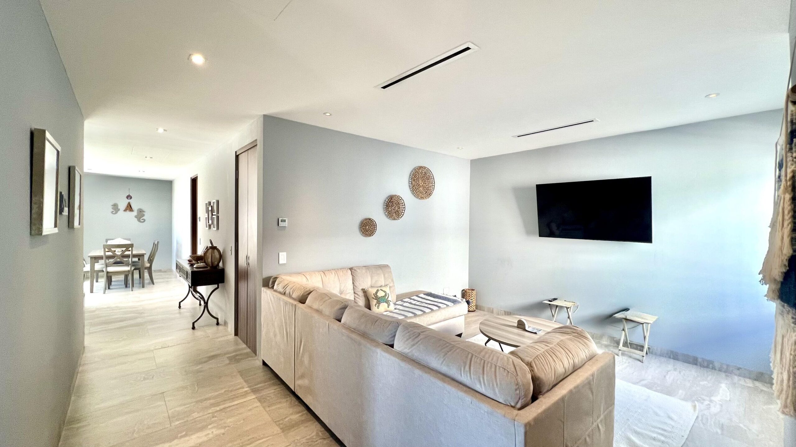 Los Cabos General This beautifully furnished, spacious 2-bedroom Pent House is located in the prestigious Cardinal Living luxury building, offering spectacular ocean and city for sale
