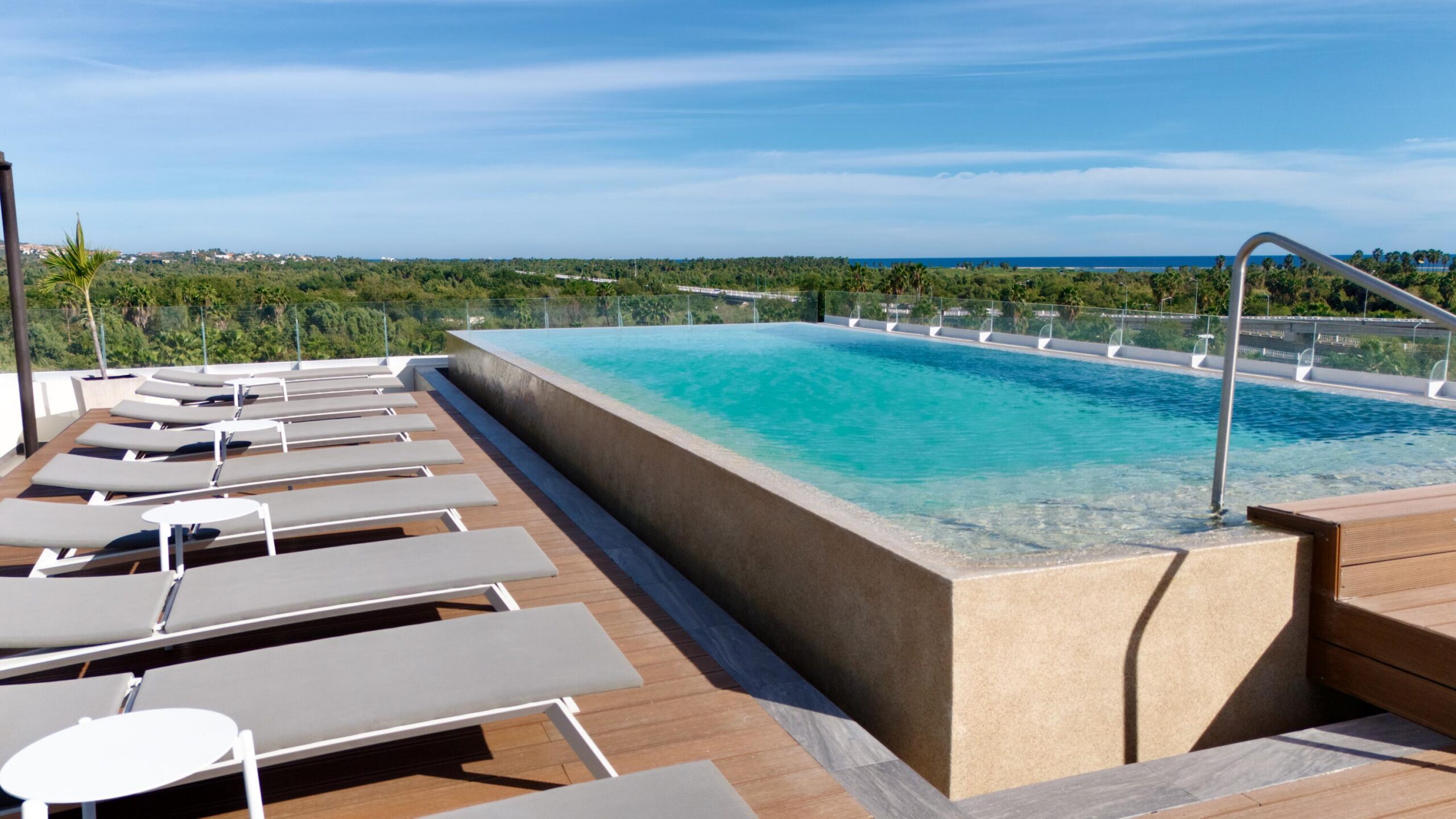 Los Cabos Centro-Sjd Beautiful 3 bedroom, 3 bathroom Penhouse overlooking the San Jose del Cabo Estuary. Prime downtown location , few steps from all the restaurants, shops and art galleries of San Jose. – Vista velas 3, Cabo Corridor, Cabo Corridor, BS