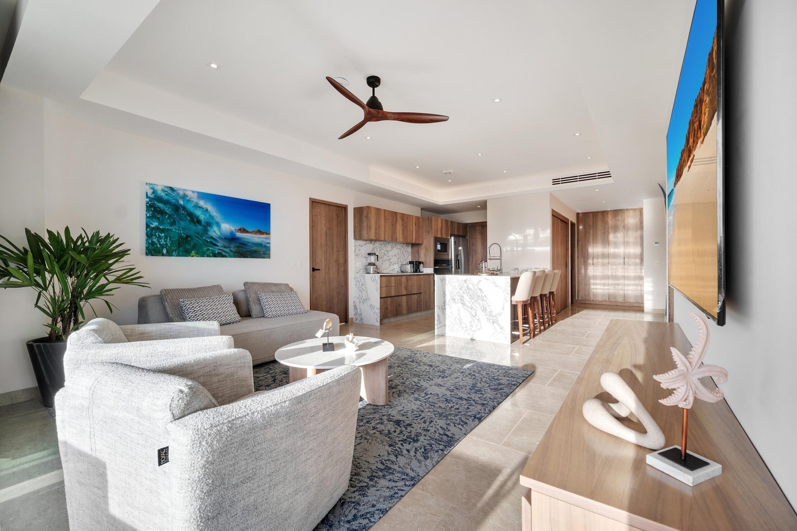 Los Cabos Albaluz Residence 306 at ALBALUZ is an elegant third-floor, ocean- for sale