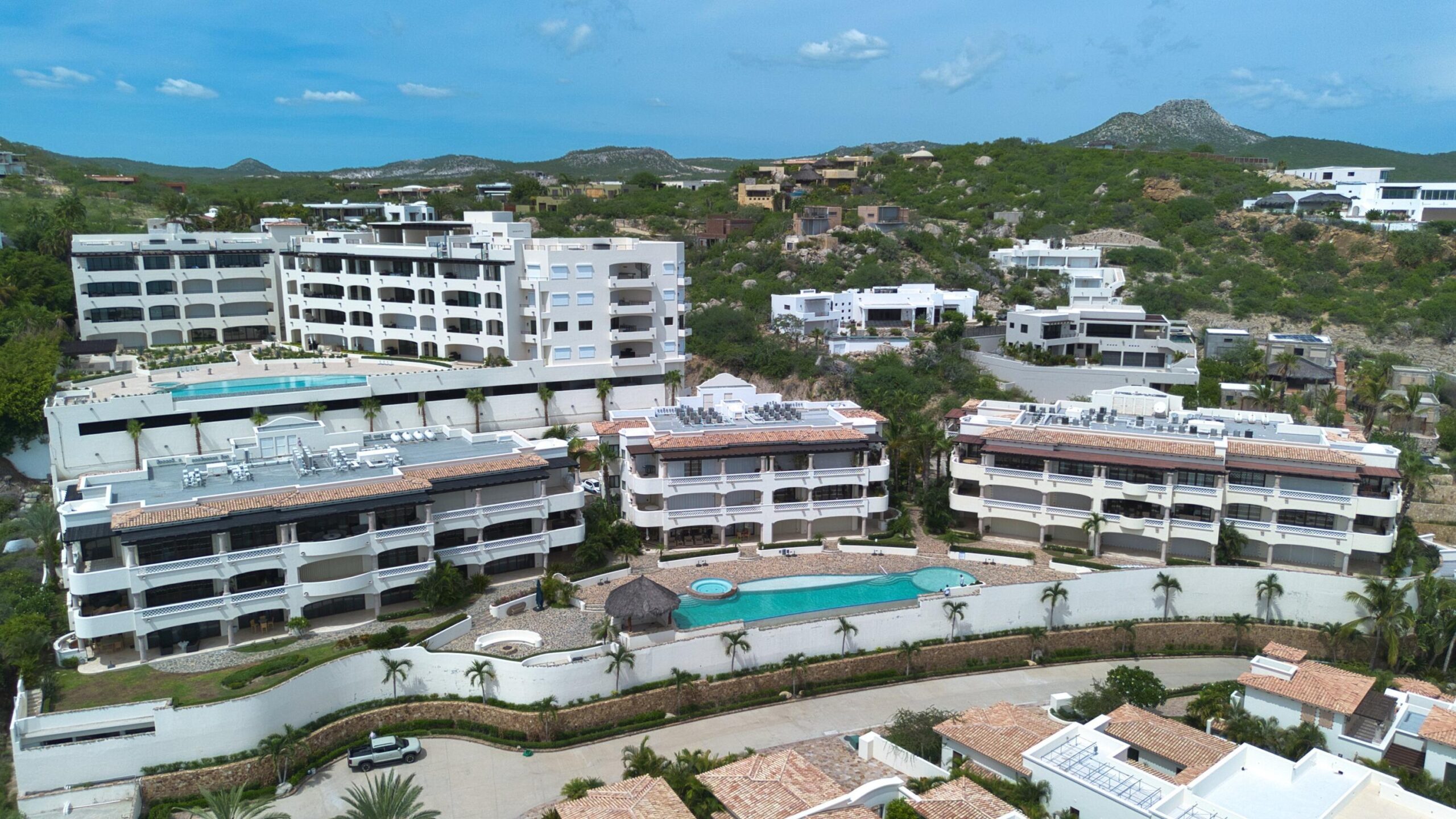 Los Cabos El Encanto Reduced, great value.Partially furnished 2 bedrooms and 2.5 bathrooms, there is plenty of space and the for sale